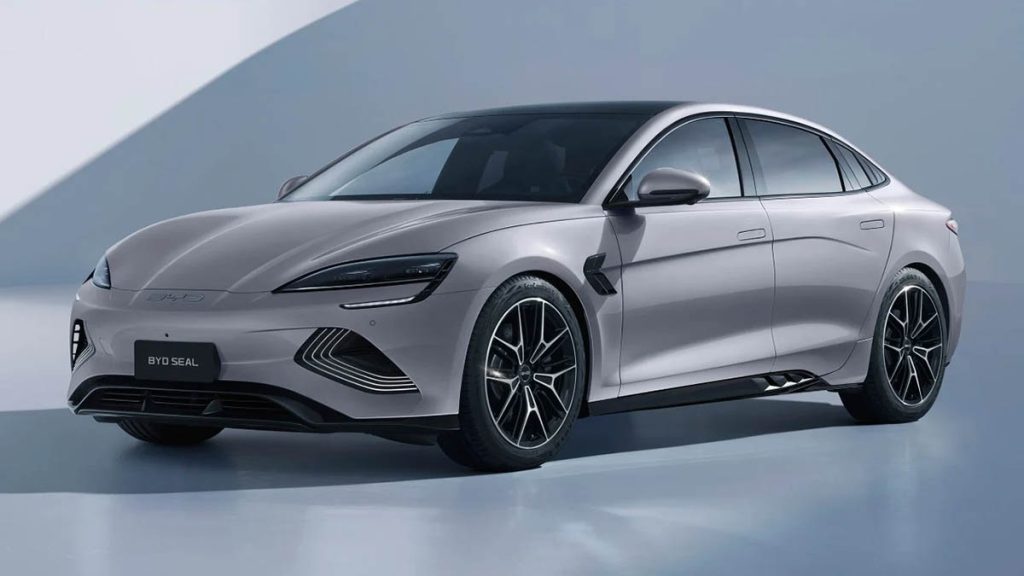 BYD Seal 2026 más maletero, un interior más limpio y la misma ambición frente a las berlinas eléctricas europeas