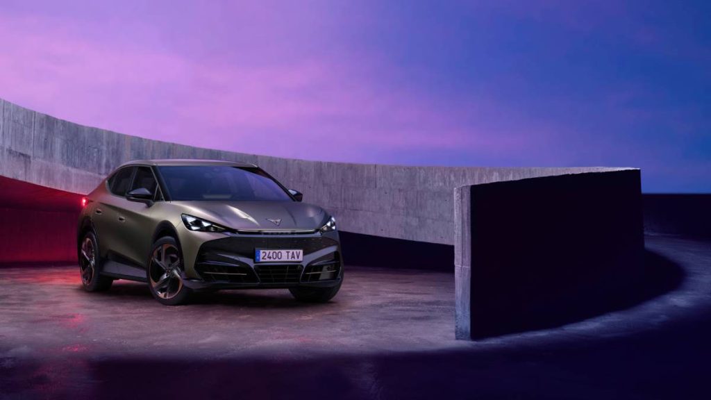 El Cupra Tavascan se reconfigura en 2026 más accesible, más tecnológico y sin el lastre de los aranceles