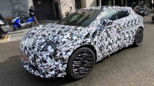 Cazado el nuevo Nissan Juke- primeras imágenes camufladas del modelo que llegará en 2026