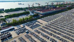 China exporta más de 300.000 coches eléctricos en un solo mes