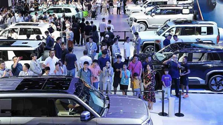 China reducirá las ayudas fiscales a los híbridos enchufables y EREVs a partir del 1 de enero de 2026