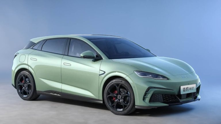 El BYD Seal 06 GT llegará en 2025 y seguro que será todo un éxito