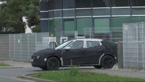 El Hyundai IONIQ 2 se presentará el 8 de septiembre en el salón IAA Mobility 2025 de Múnich