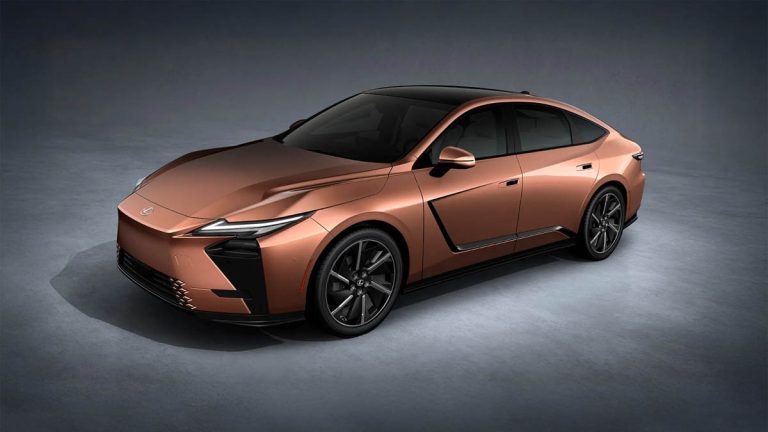 El nuevo Lexus ES EV hace su presentación en el Salón del Automóvil de Shanghai 2025