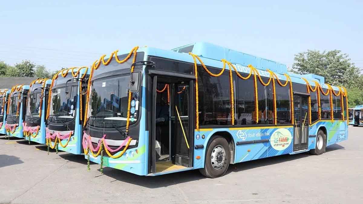 India acelera su transición a la movilidad eléctrica con 1.000 estaciones ultrarrápidas y nuevas ayudas públicas