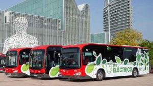 La ciudad de Zaragoza tendrá 112 autobuses eléctricos circulando en este año 2025