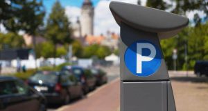 La zona azul de Sevilla es gratis para los coches eléctricos