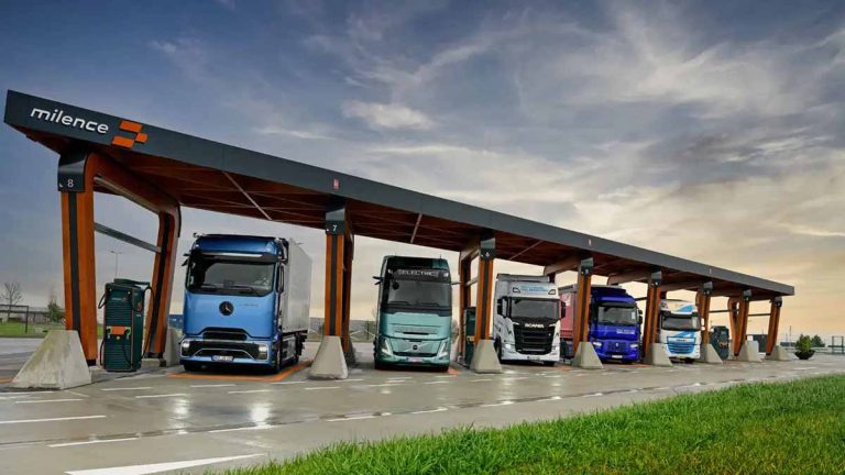 Las autopistas europeas ya disponen de corredores verdes para camiones eléctricos