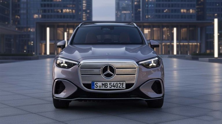 Llega a España el nuevo SUV eléctrico de Mercedes para enfrentarse al BMW iX3