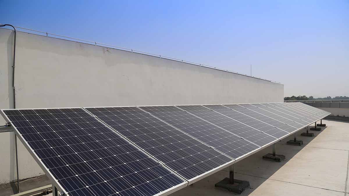 Lorca amplía su apuesta por el autoconsumo con una nueva planta solar para abastecer instalaciones municipales