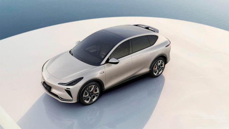 MG lanza en Europa dos coches eléctricos premium con mucha tecnología y precio rompedor