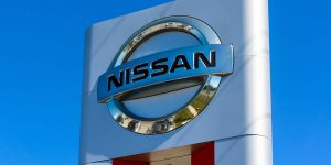 Nissan tendrá que despedir a 9.000 empleados por no apostar por el coche eléctrico