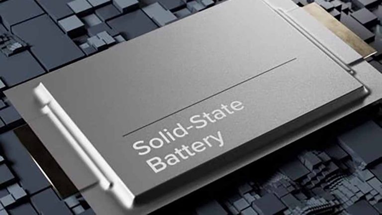 Omoda, Jaecoo, MG y BYD aceleran la carrera por las baterías de estado sólido