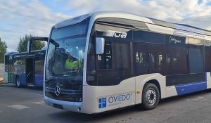 Oviedo quiere ser la primera ciudad de España con todos los autobuses eléctricos