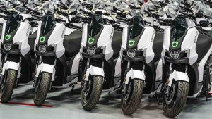 Silence y PandaGo sellan un acuerdo para incorporar 3.000 motos eléctricas al reparto urbano