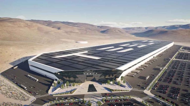 Tesla abre su propia primera fábrica de baterías LFP para depender sólo de sí misma y no de China
