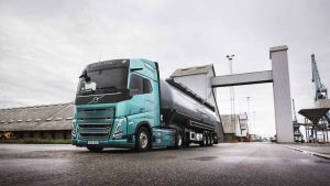 Volvo da un salto en camiones eléctricos más autonomía, menos esperas y foco en productividad