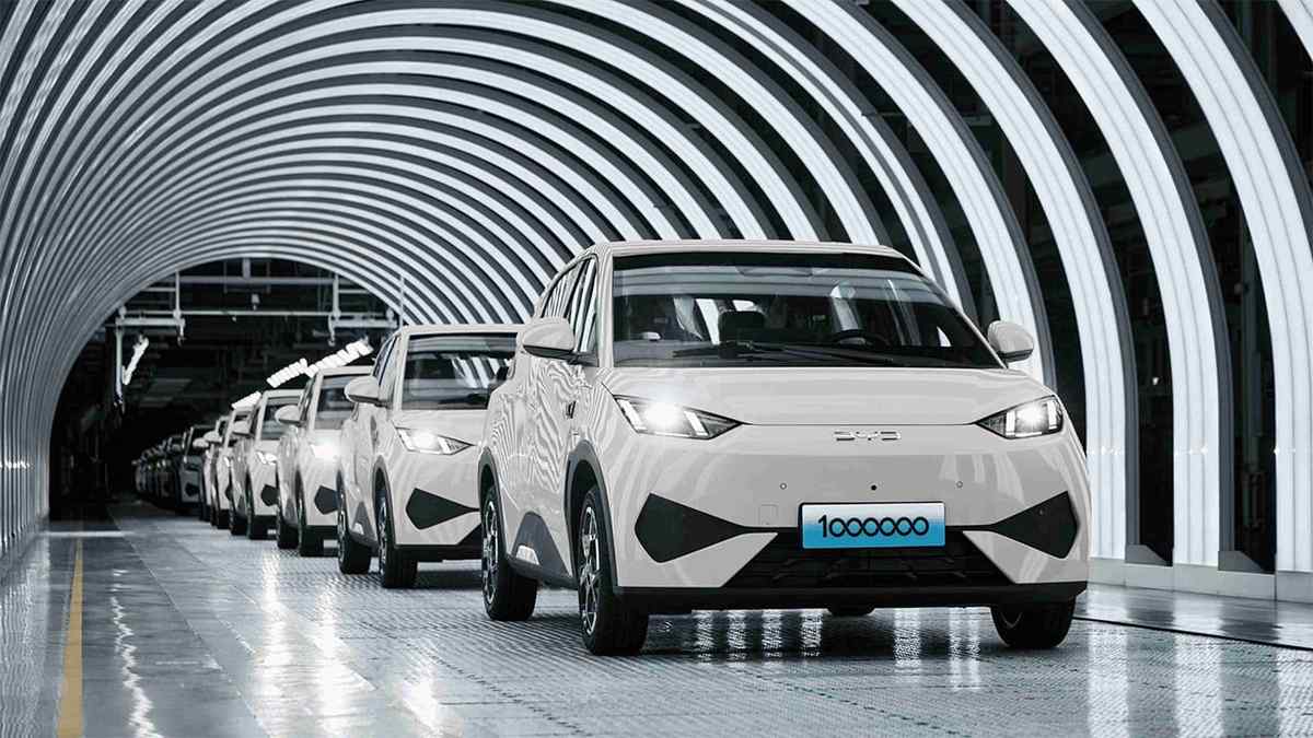 byd-acumula-casi-un-ano-de-retraso-en-su-primera-fabrica-de-coches-electricos-en-europa