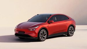 dos coches eléctricos que compiten con Tesla en China